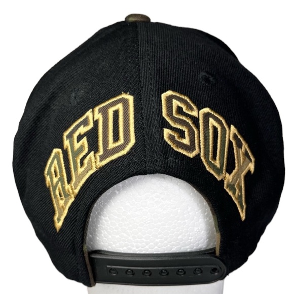 American Needle Red Sox Flat Bill Snapback Black & Camo - Picture 4 of 8